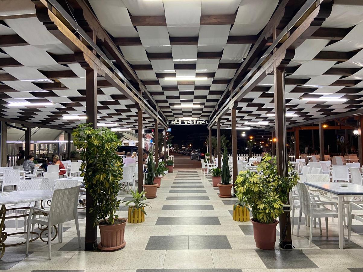 Center Park Hotel Velipojë Buitenkant foto