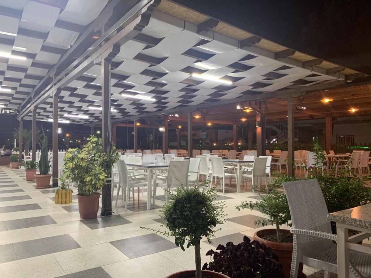 Center Park Hotel Velipojë Buitenkant foto
